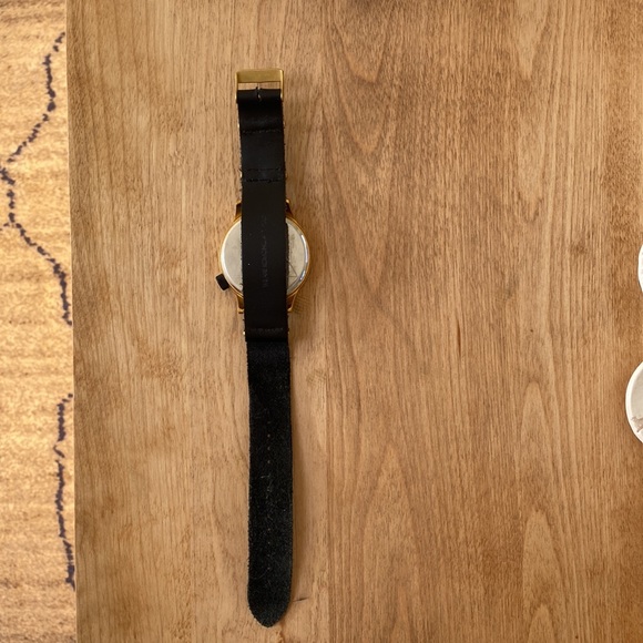 Black and Gold Kokomo watch with leather strap - Picture 4 of 7